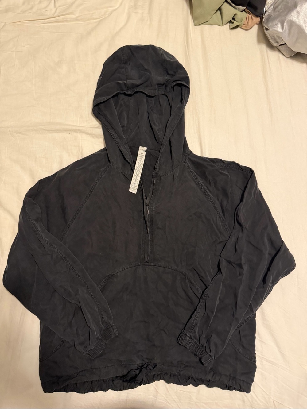 lululemon athletica Women’s Black Half-Zip Hooded Pullover